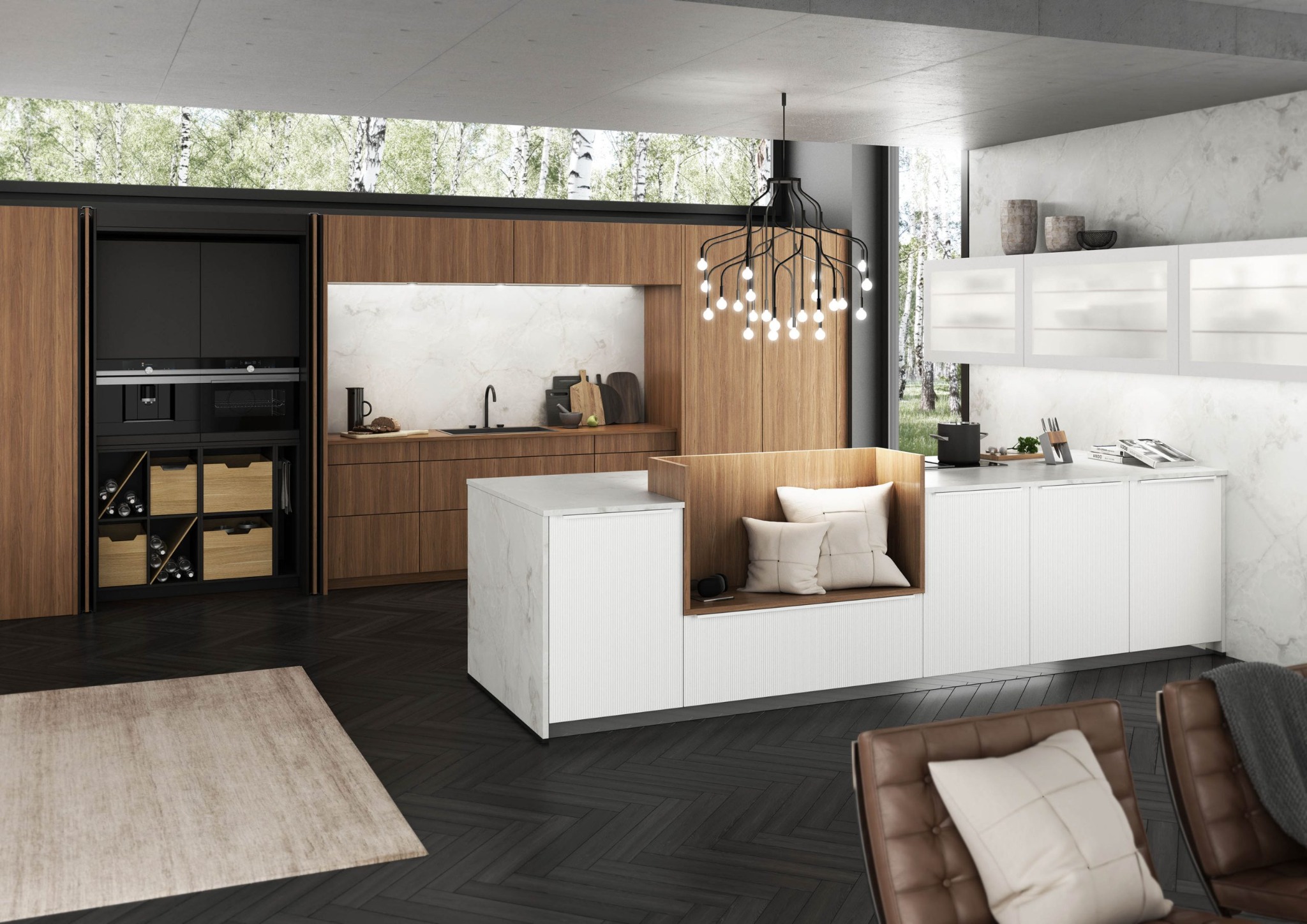 Offene Küche mit weißen Fronten, Holzschränken und Wohnbereich